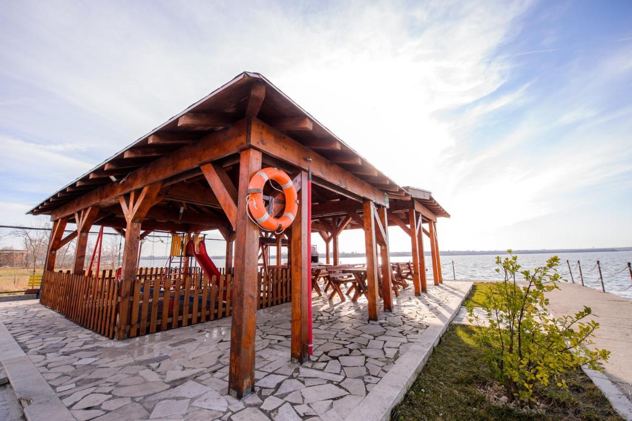 Lake Apartments Solid Mamaia Luaran gambar